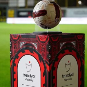 daha lig baslamadan sampiyonluk oranlari aciklandi iste favori G8ZZTJ8w