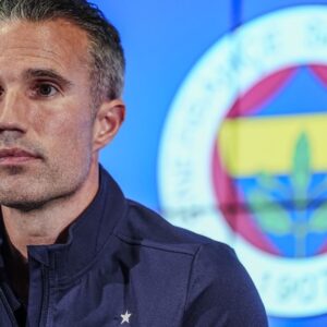 robin van persie fenerbahce karsisindaki tur sansini yuzde vererek acikladi 1ZHEK3TD