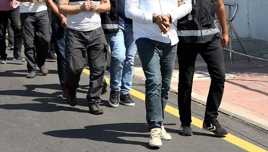 diyarbakirda silah kacakciligi operasyonu 6 tutuklama WLbDPT3d