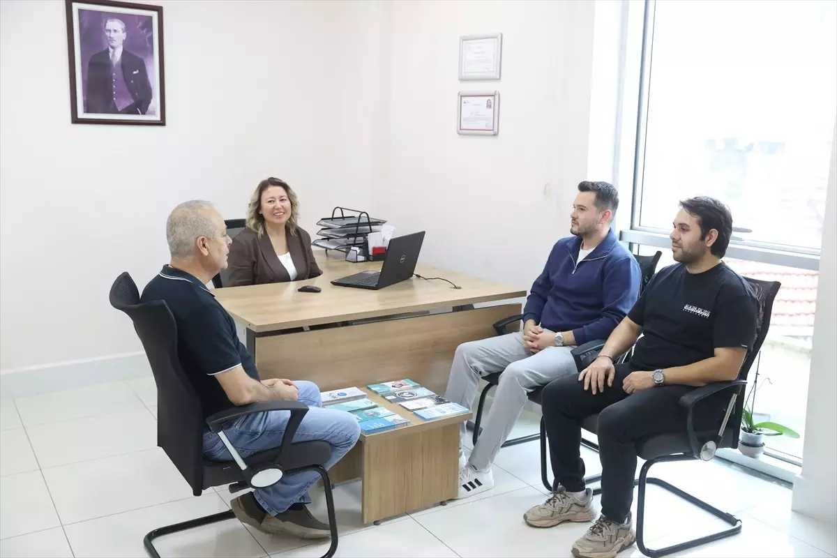 kirklarelide uc arkadas sigarayi birakti rXhdcJOq.jpg