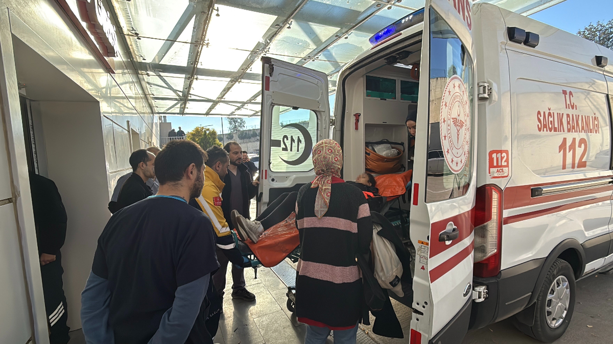 tokatta bir isci elini dokuma makinesine kaptirdi wFCJfUah.jpg