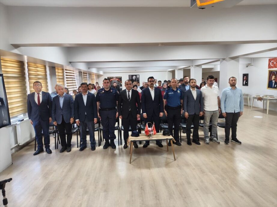Hanönü Okuyor Projesi’nde ödül töreni