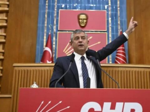 Ozelin yeni partisinin ilk icraati kriz cikardi chpnin sosyal medya hesaplarina coktu Cthe2JxX